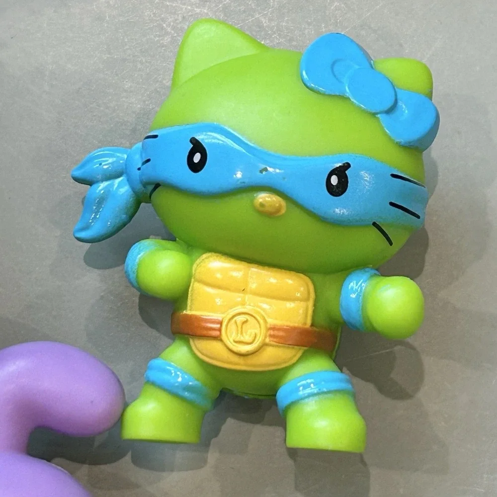 Mcdonalds Happy Meal Ninja Turtles-Hello Kitty-Melody- Leonardo & Donatello 2025